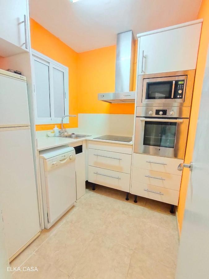 شقة Apartamento Muy Luminoso En Segunda Linea De Mar Roda de Bará المظهر الخارجي الصورة
