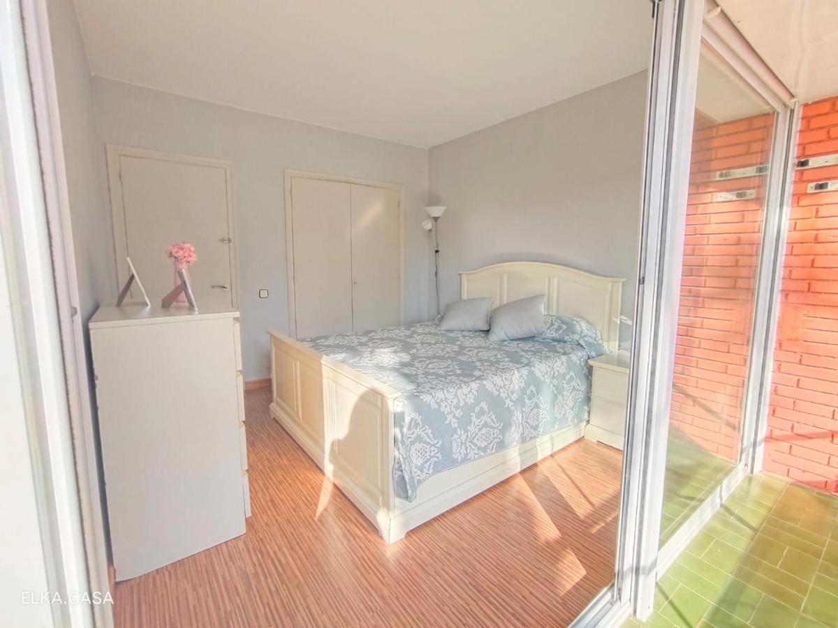 شقة Apartamento Muy Luminoso En Segunda Linea De Mar Roda de Bará المظهر الخارجي الصورة