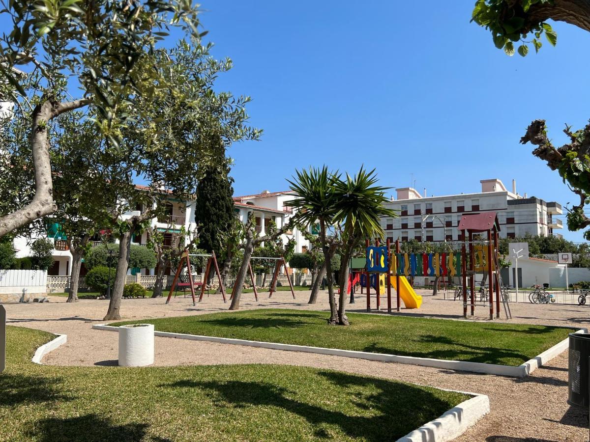 شقة Apartamento Muy Luminoso En Segunda Linea De Mar Roda de Bará المظهر الخارجي الصورة